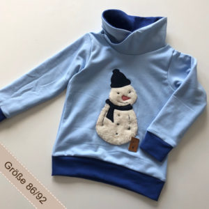 Handgemachter Pullover mit Schneemannapplikation